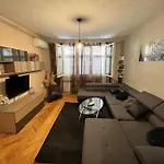 Apartment Chill House *