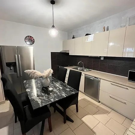 Chill House Apartment *