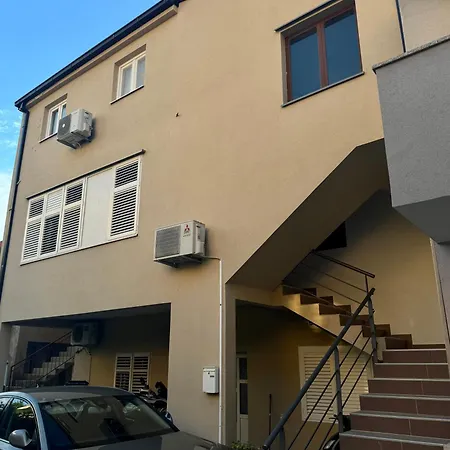 Chill House 马卡尔斯卡