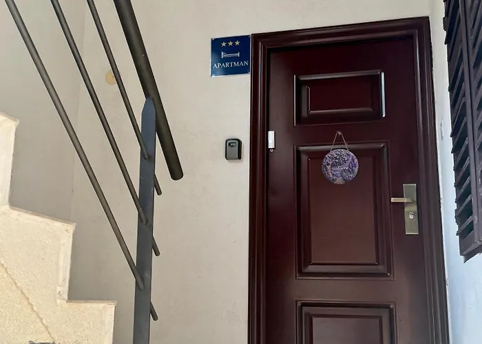 Chill House * Makarska